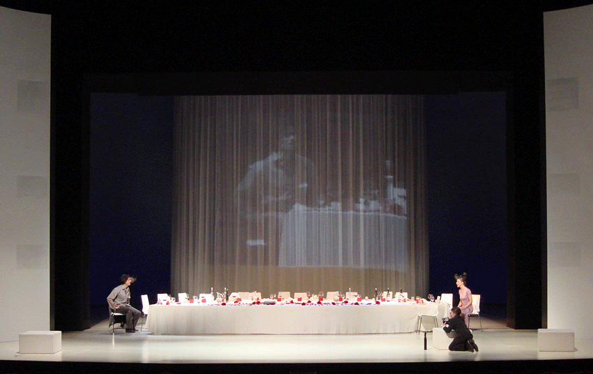 T. Vinterberg/ M. Rukov - Regie: M. Gampe - Ort: Innsbruck/Landestheater